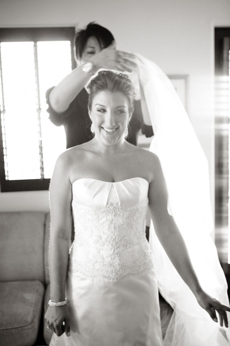 Metro Detroit Wedding Photographer www.harthenstudios.com